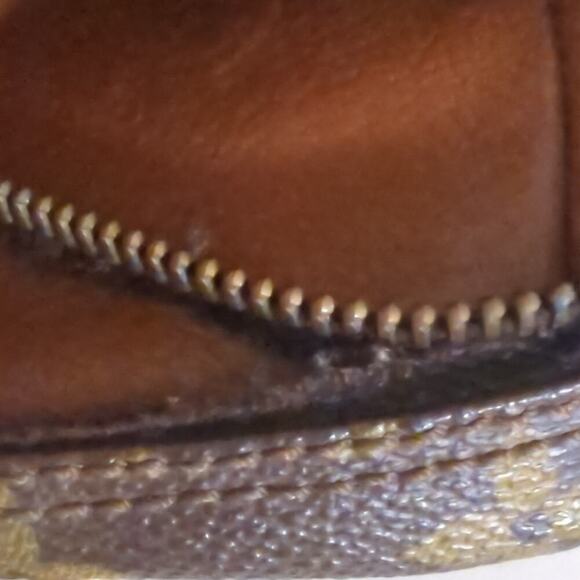 Authentic Louis Vuitton Monogram Amazone Crossbody Bag Old Model 3231L **DAMAGED - Picture 11 of 13